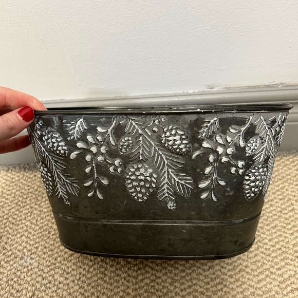 2/$20❤️- HOME | indoor. / outdoor basket - Picture 3 of 8